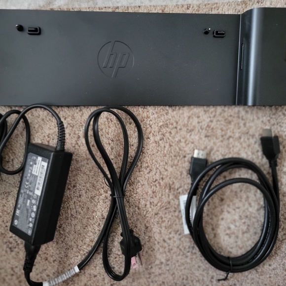 NIB 2013 Ultraslim Docking Station - Picture 4 of 8